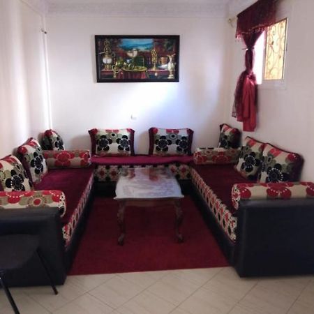 Appartement Meuble Pres Du Grand Souk Elhad Agadir Exteriör bild